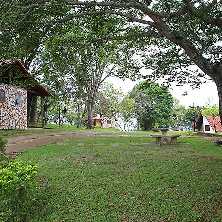 Hotel Fazenda Paraiso Da Serra Конгоньяс Экстерьер фото